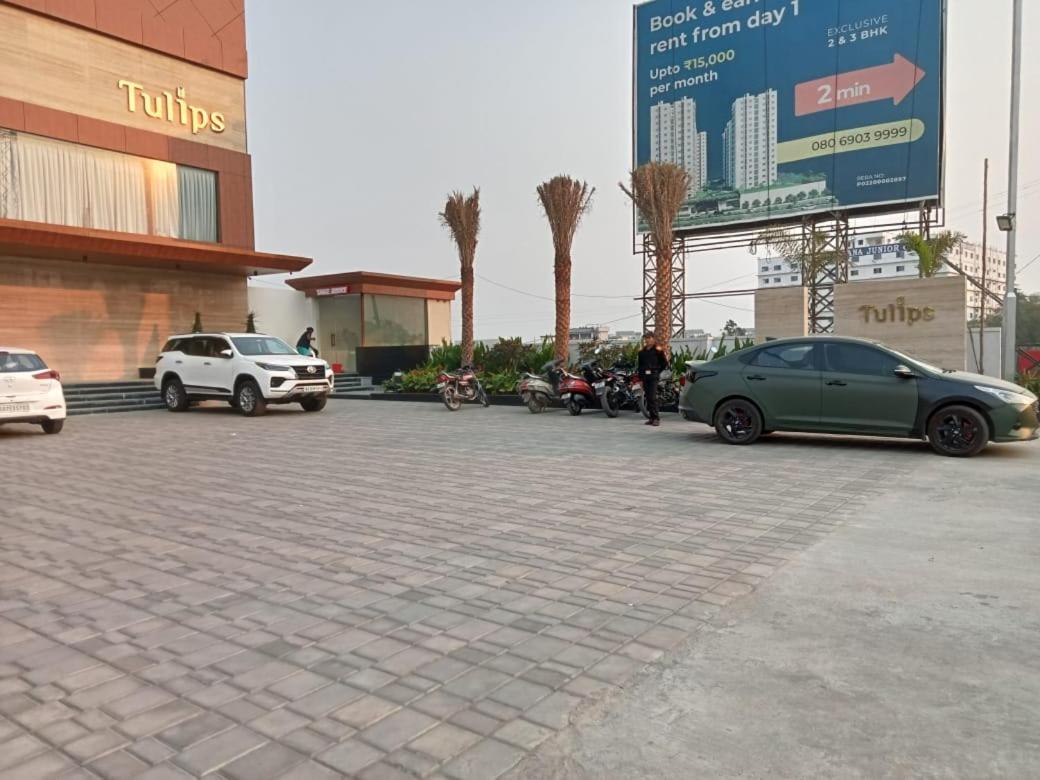 Hotel Tulips Grand Hajdarabad Zewnętrze zdjęcie